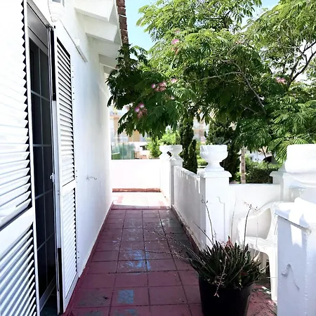 Beachfront Paradise By Gloove Appartement Dénia