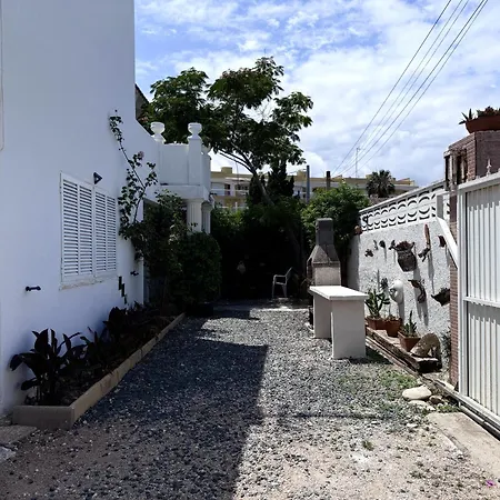 Beachfront Paradise By Gloove Appartement Dénia